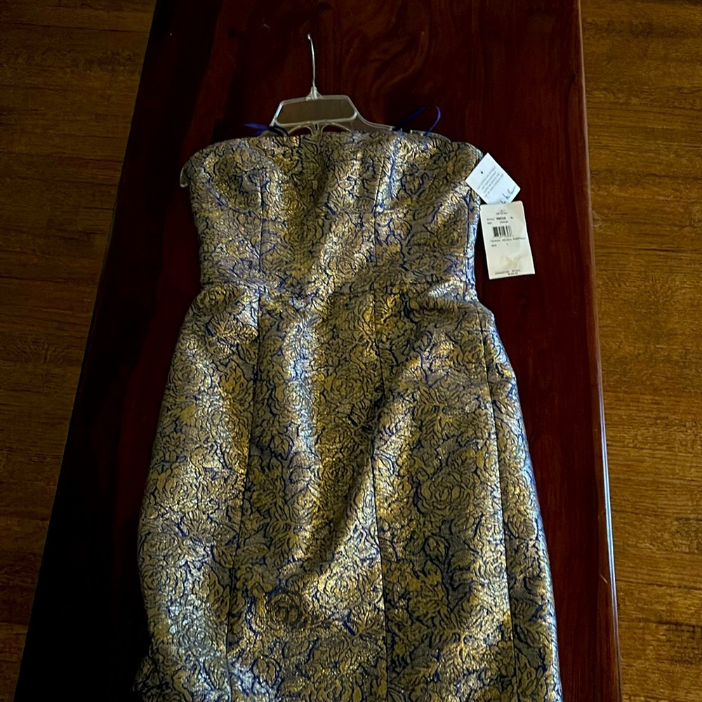 Nicole Miller never worn Purple and Gold floral print dress in a size 6